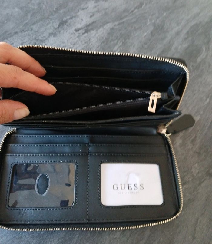 Porte feuille guess - photo numéro 3