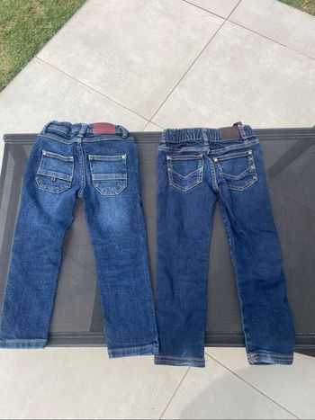 👖 Lot de 2 jeans garçon – Taille 3 ans (96 cm)