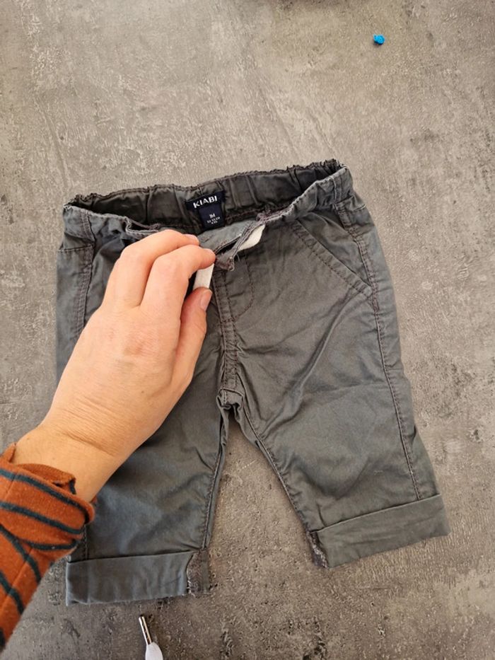 Pantalon 1 mois - photo numéro 2