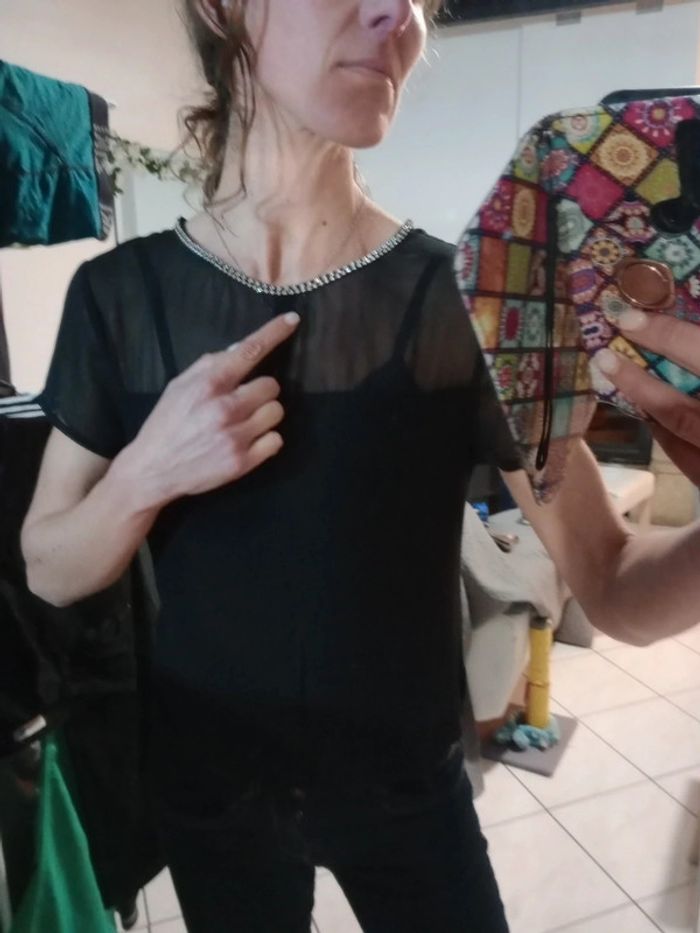 Top femme 38 noir avec strass c49 - photo numéro 2