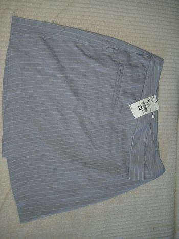 Jupe portefeuille courte neuve avec étiquette taille 34