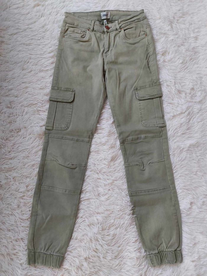 Pantalon Cargo Kaki