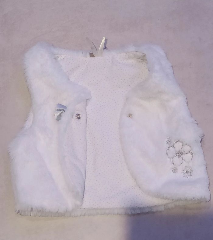Gilet/veste sans manches tout doux fille - 12 mois - photo numéro 3