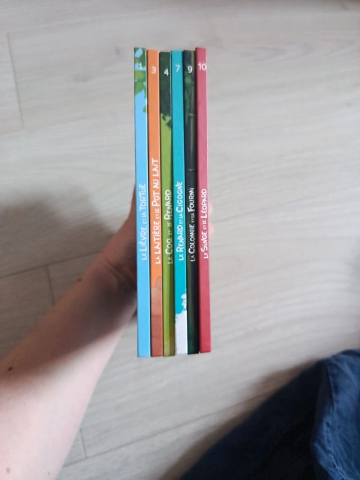 Gros lot de 118 livres macdo, hachette jeunesse - photo numéro 4