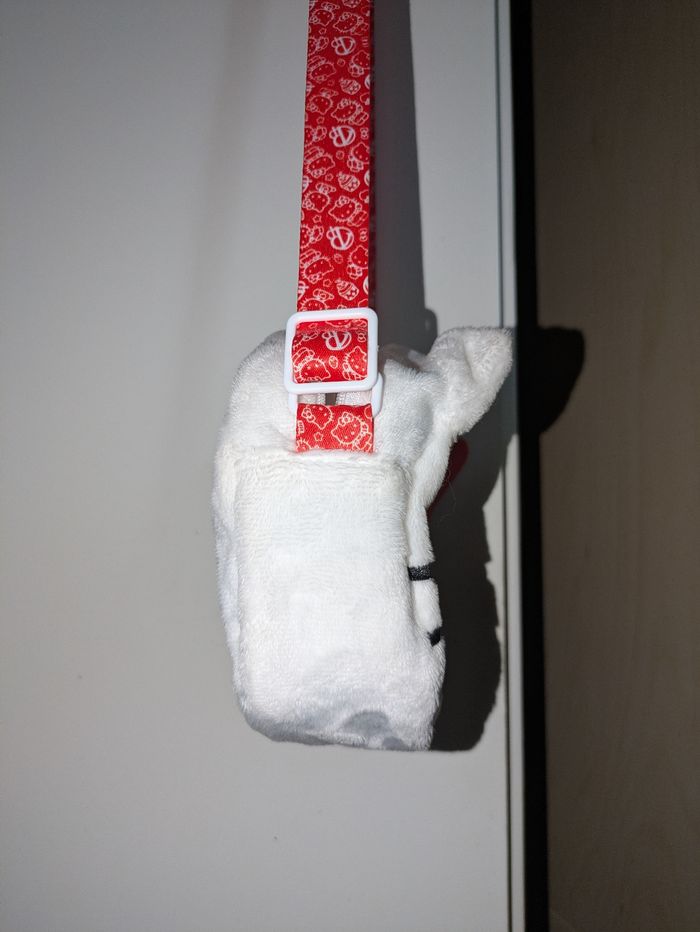 Sac à main interactif Hello Kitty - photo numéro 3