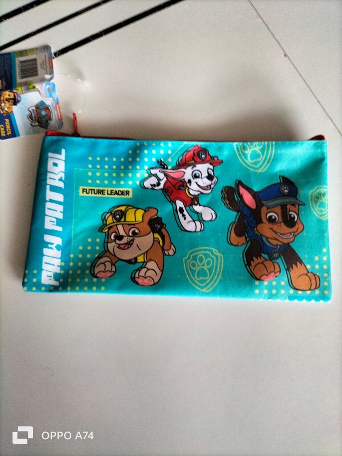 École 🖤 Trousse Pat Patrouille