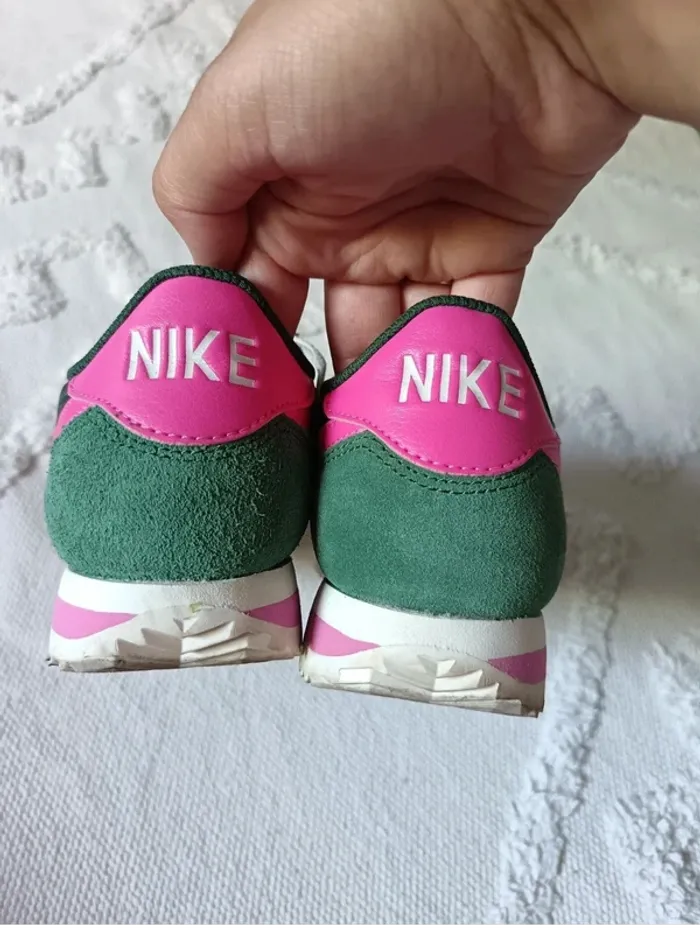Baskets Cortez Nike vert et rose - photo numéro 6