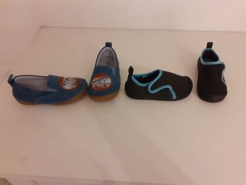 2 Paires de chaussons garçon pointure 23