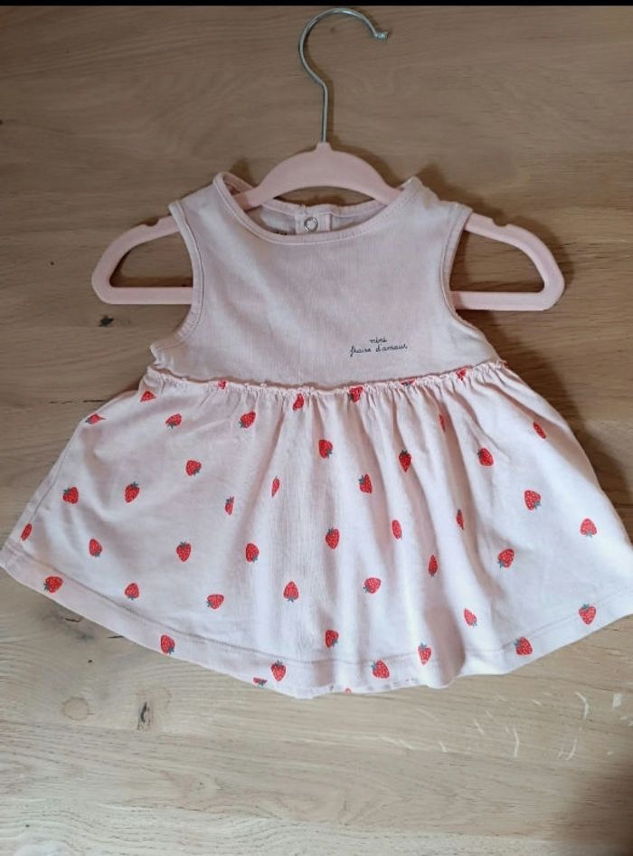 Robe fille 1 mois printemps/été 🍓