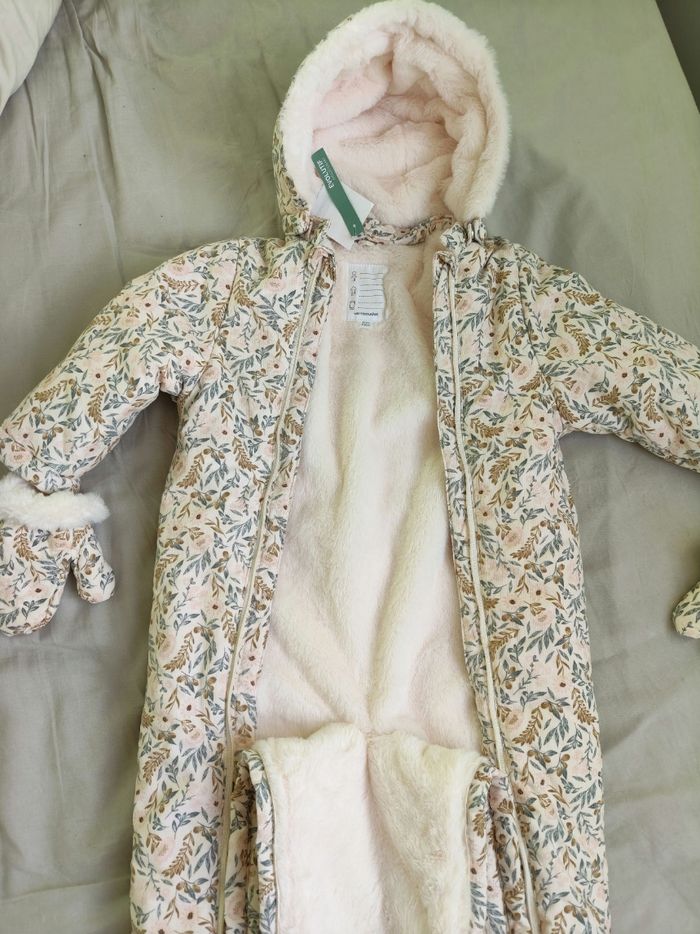 Combinaison combi pilote Vertbaudet a fleurs taille 3 ans - photo numéro 3