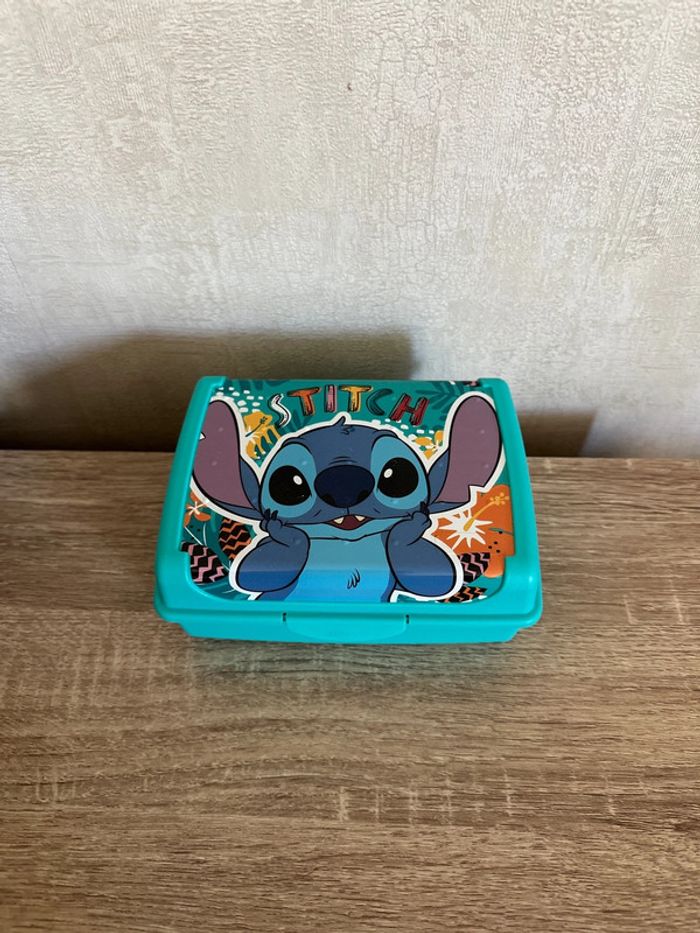 Boîte stitch neuf