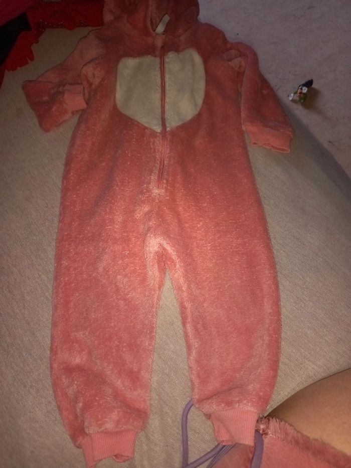 Combi pyjama 12mois pied - photo numéro 2