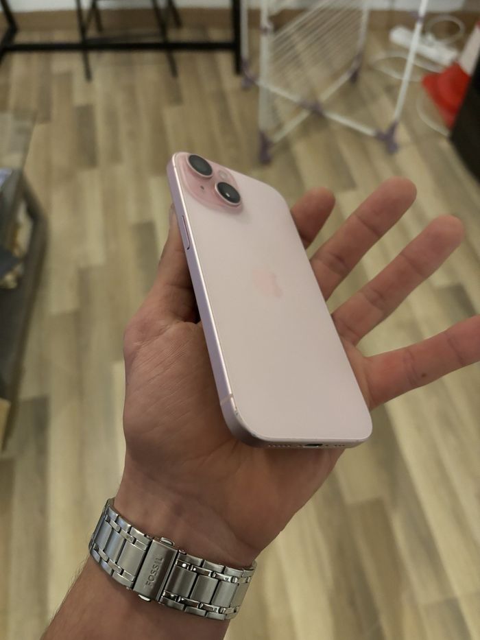 Iphone 15 plus - photo numéro 4