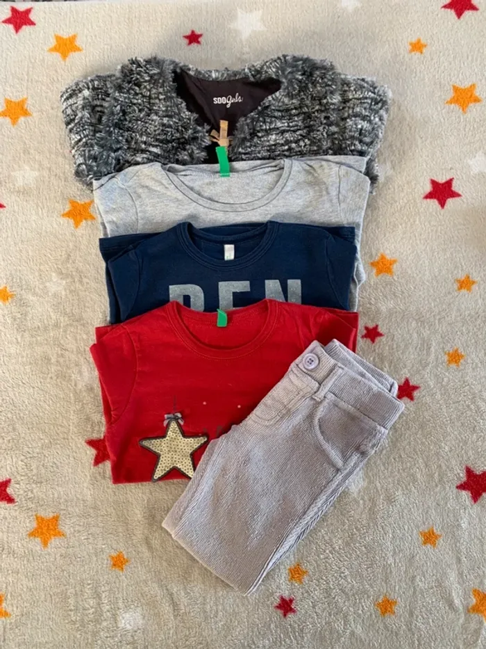 Ensemble 3 tee-shirts et 1 pantalon Benetton multicolore 3 ans