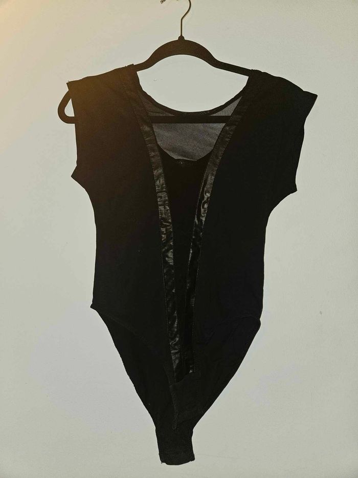 Body noir