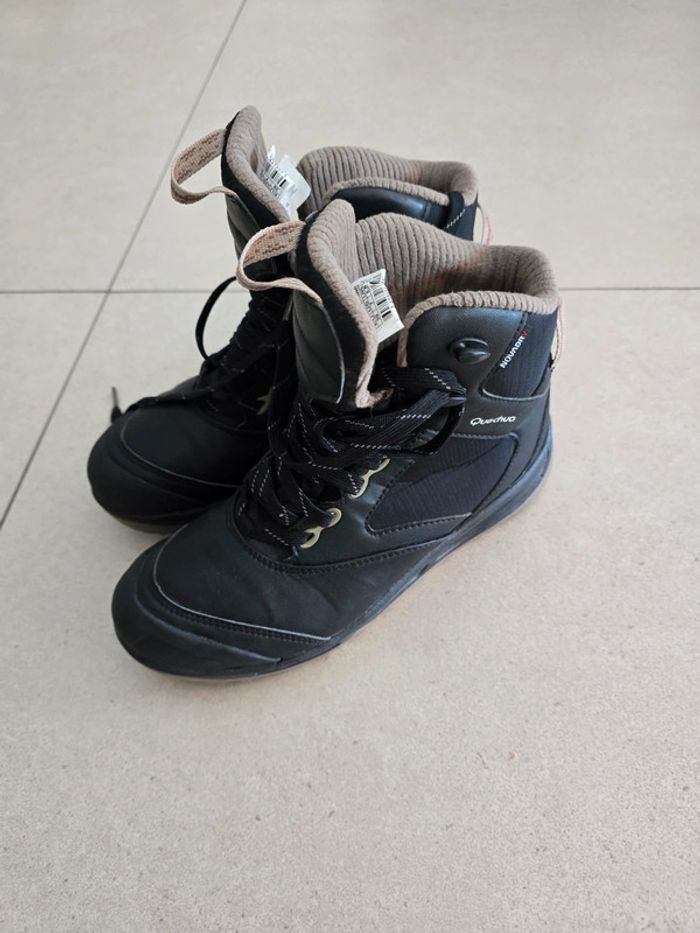 Chaussures randonnée Inuit 500 Lady Black beige Queshua en 39 - photo numéro 2