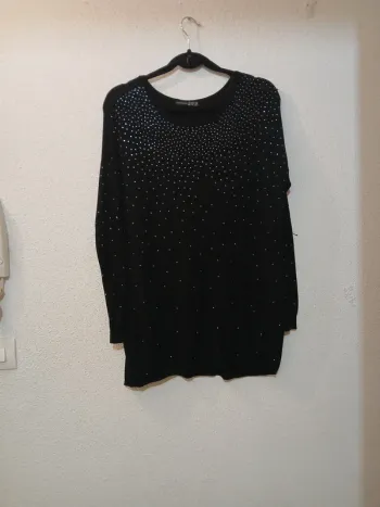 Sweat noir a strass argenté " atmosphère " taille 36