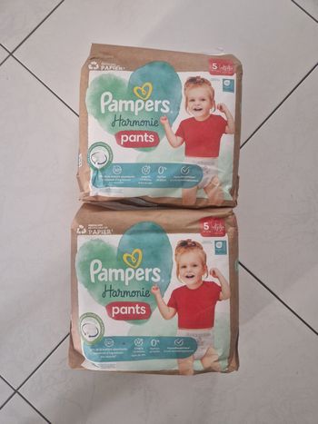 54 pants taille 5 pampers harmonie