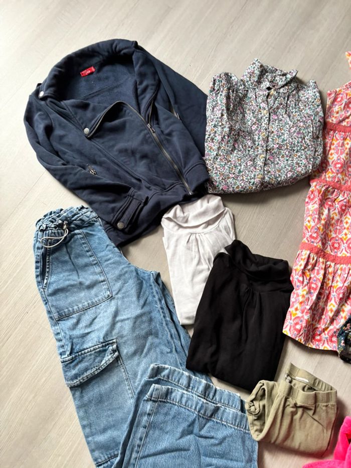 Lot vêtements fille 10 ans - photo numéro 2
