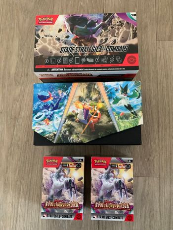 Coffret Pokémon – Stade Stratégies et Combats Évolutions à Paldea (vide)
