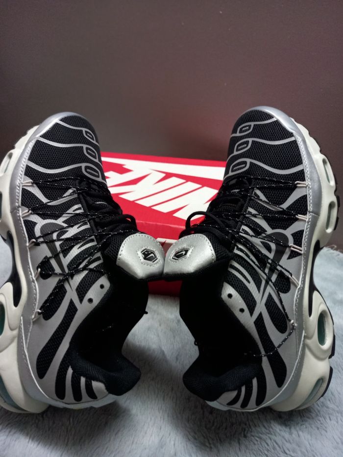 Baskets Air Max TN blanc et noir,  taille 43 - photo numéro 6