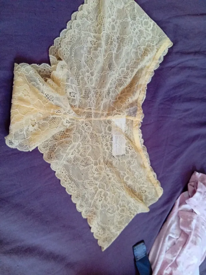 Culotte dentelle taille L - photo numéro 3
