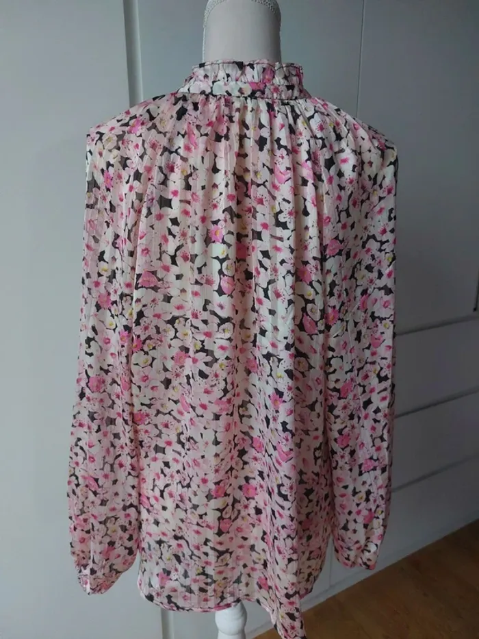 Blouse en voile légèrement satinée - photo numéro 7