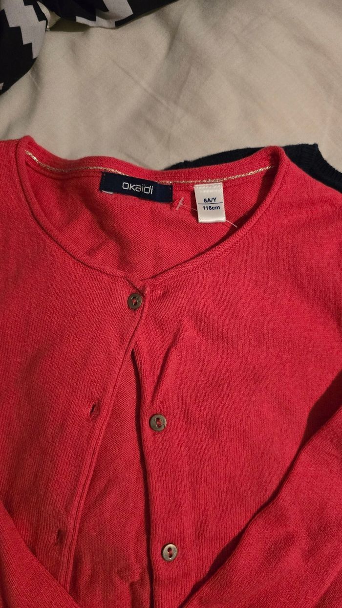Neuf non porté🏷🏷😍🤩💜Superbes gilets 6 ans fille⚘️🩷🩷🩷 - photo numéro 4