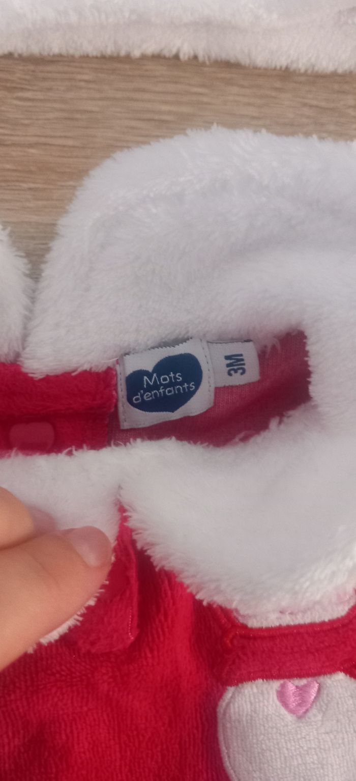 Pyjama + bonnet thème noel fille 3 mois - photo numéro 2