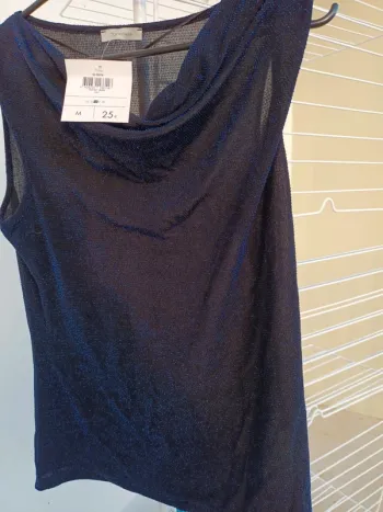 Haut brillant taille M