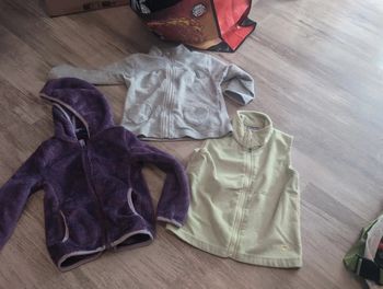 Lot gilets polaires 3 ans