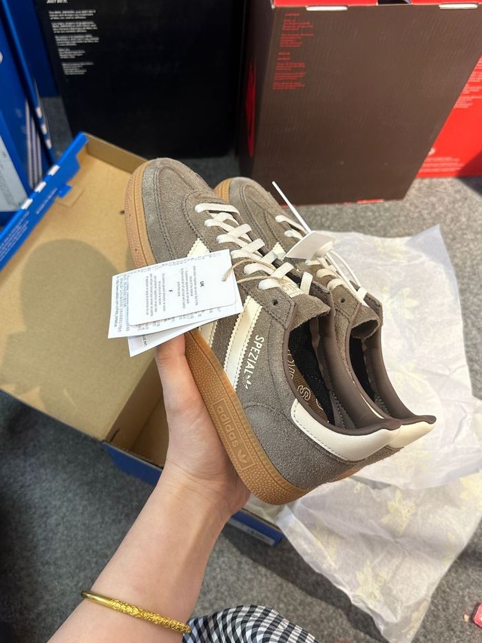 adidas originals Handball spezial(café)42 - photo numéro 4