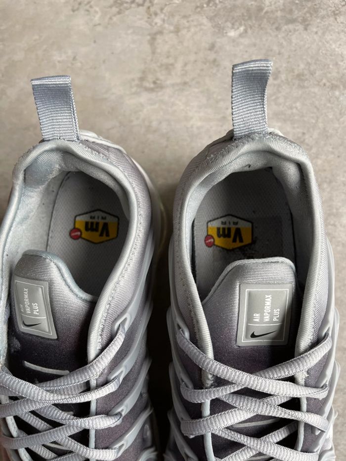 Baskets Nike Air Vapormax plus en TBE - photo numéro 3