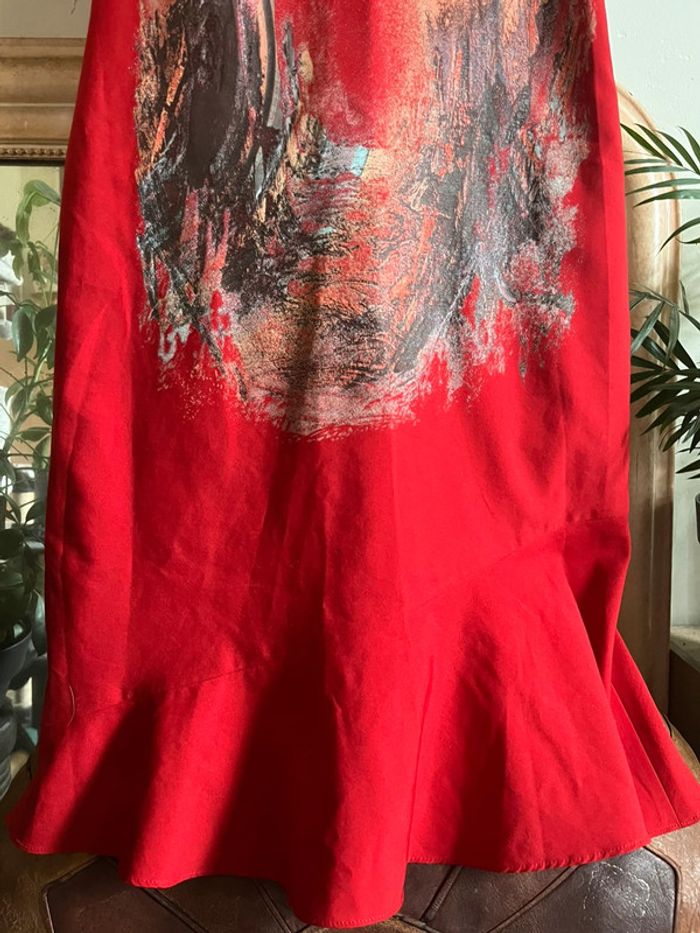 Robe mi-longue avec froufrous et motif abstrait sans manche - rouge - photo numéro 14