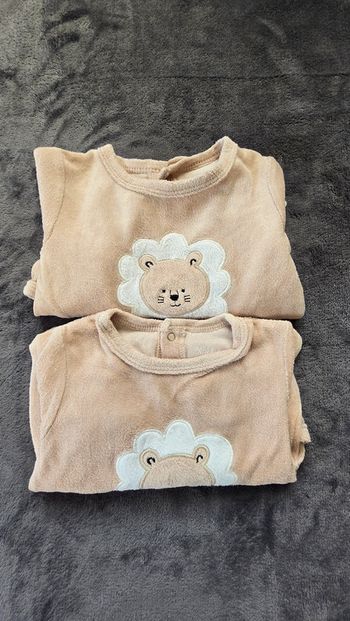 Pyjama manches longues effet velours beige bébé
