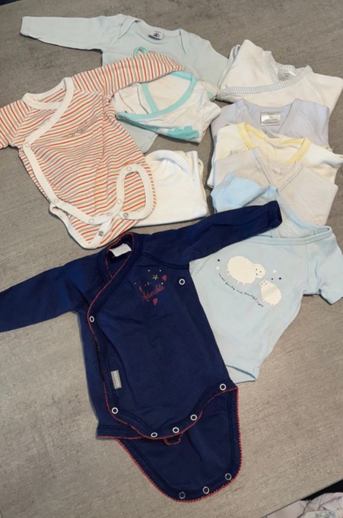 Lot de 10 bodys en 3 mois - photo numéro 2