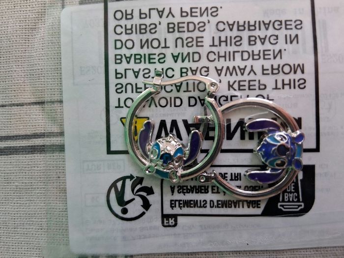 Boucles d'oreilles Stitch