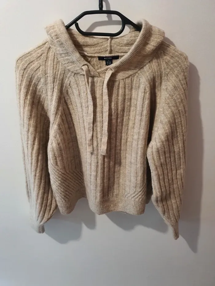 Pull court kiabi Taille s en excellent état