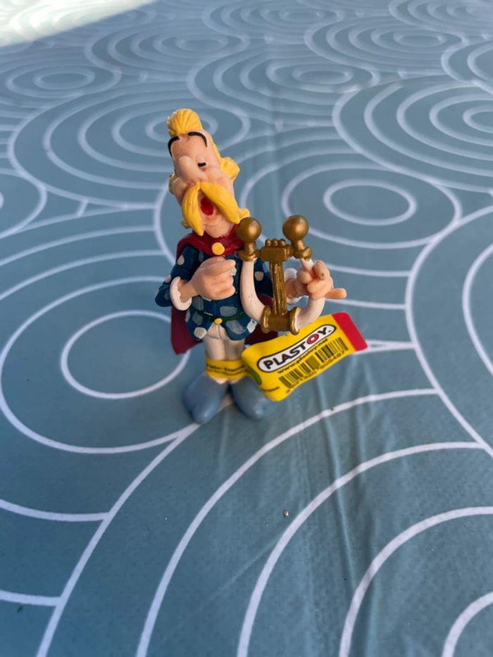 Figurine assurancetourix Astérix