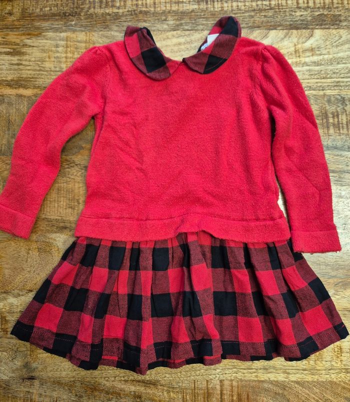 Belle Robe 4 ans 104cm rouge à carreaux