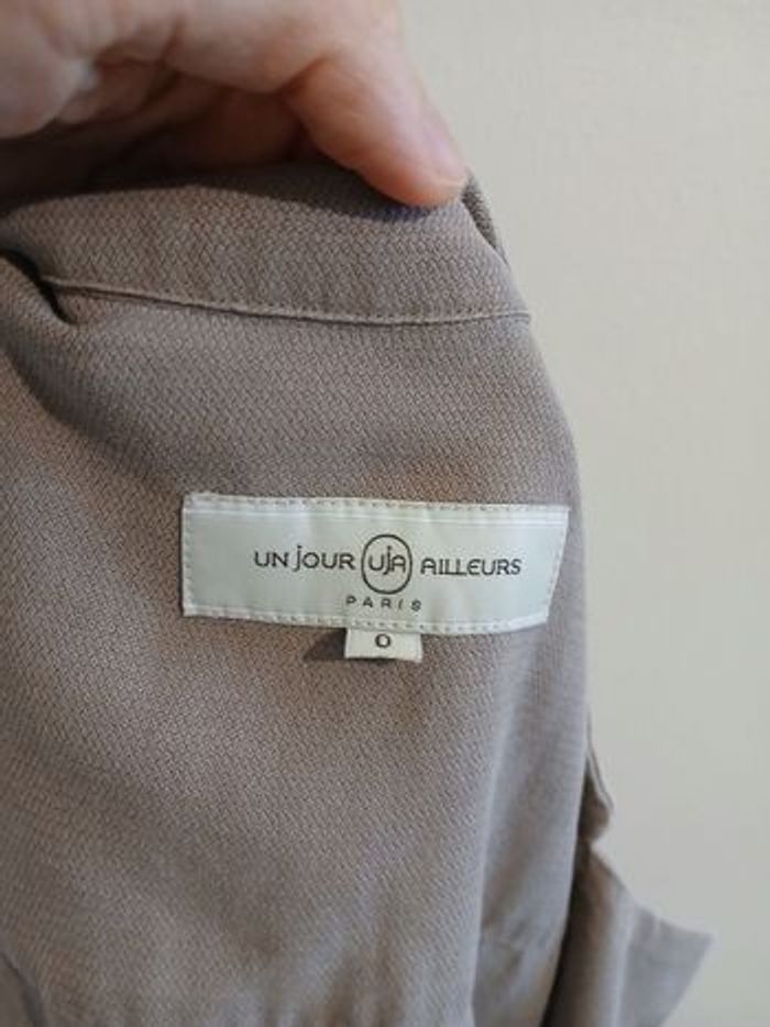 Veste un jour ailleurs taille 0 - photo numéro 3