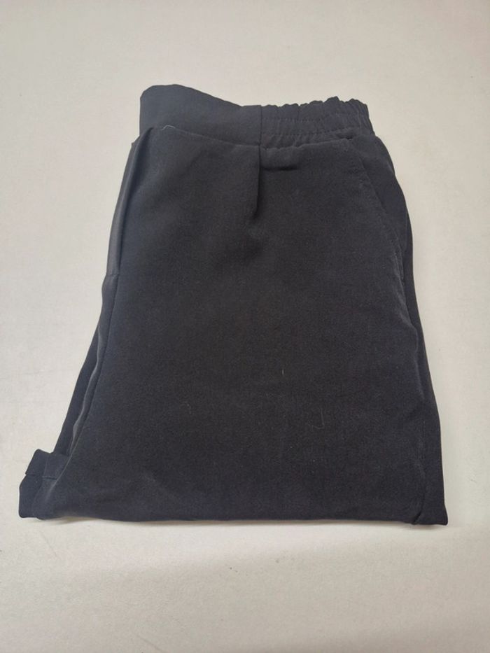 Pantalon noir - photo numéro 4