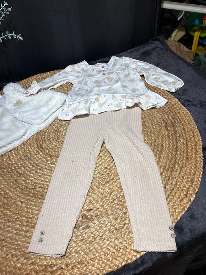Ensemble bébé fille taille 23 mois - photo numéro 2