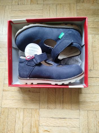 Chaussures marines garçon 25 neuves avec étiquette kickers Nonocchi