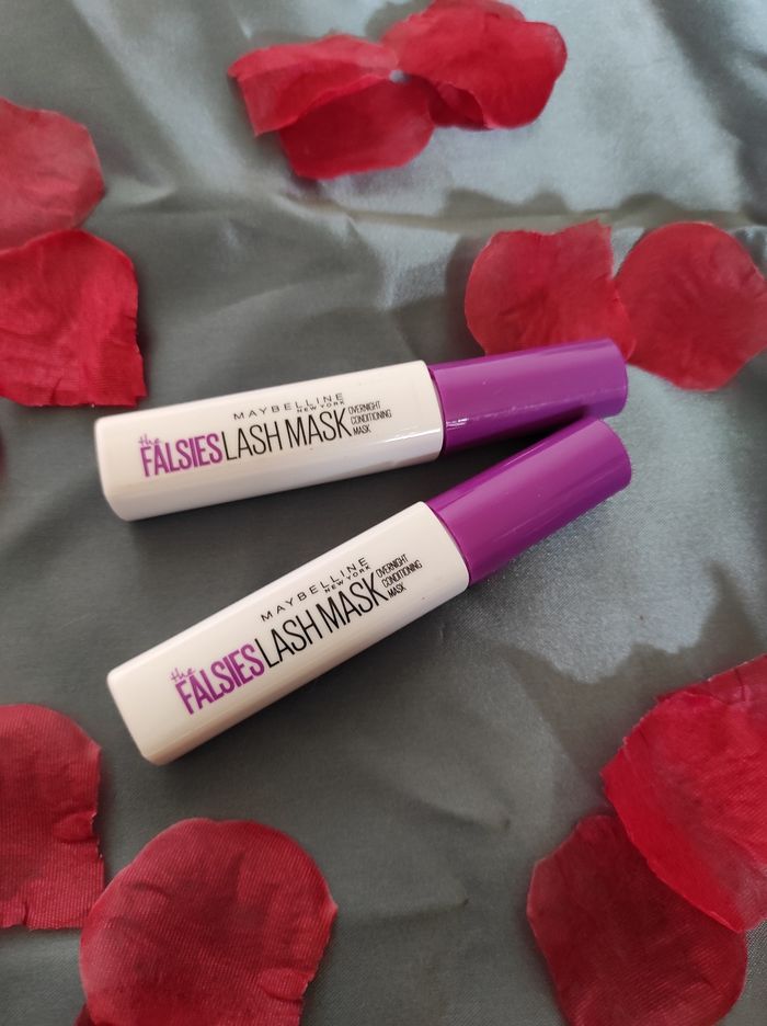 Masque de nuits pour les cils 🌸