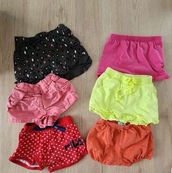 Lot shorts 18 mois 