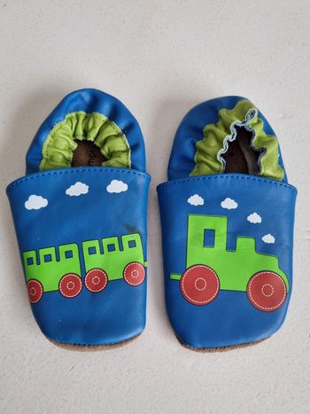 Chaussons en cuir taille 24 Impidimpi