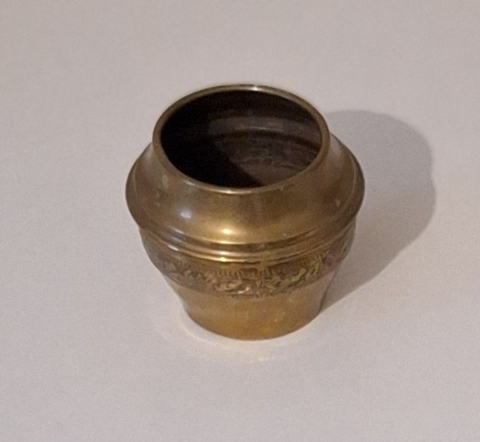 Mini cache-pot en laiton doré vintage - photo numéro 2