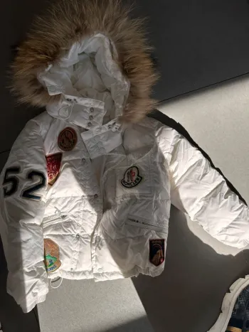 Moncler veste 116