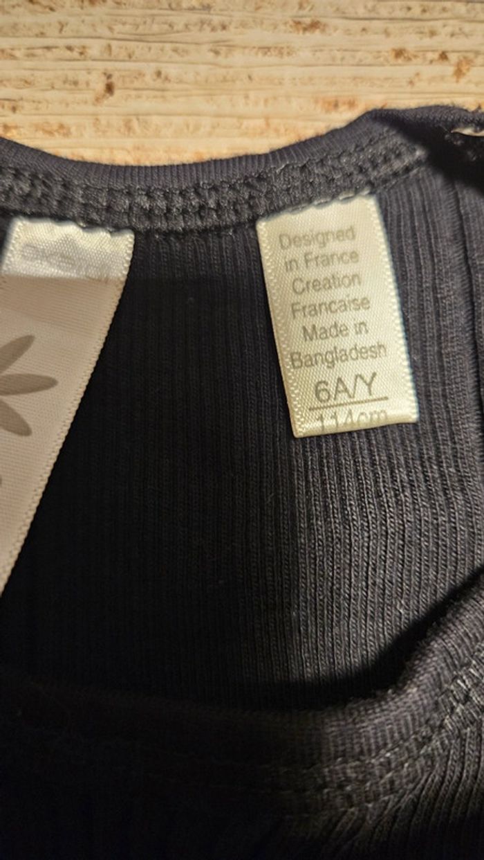 Débardeur fille noir, cotellé, Okaïdi, 6 ans, jamais mis - photo numéro 6